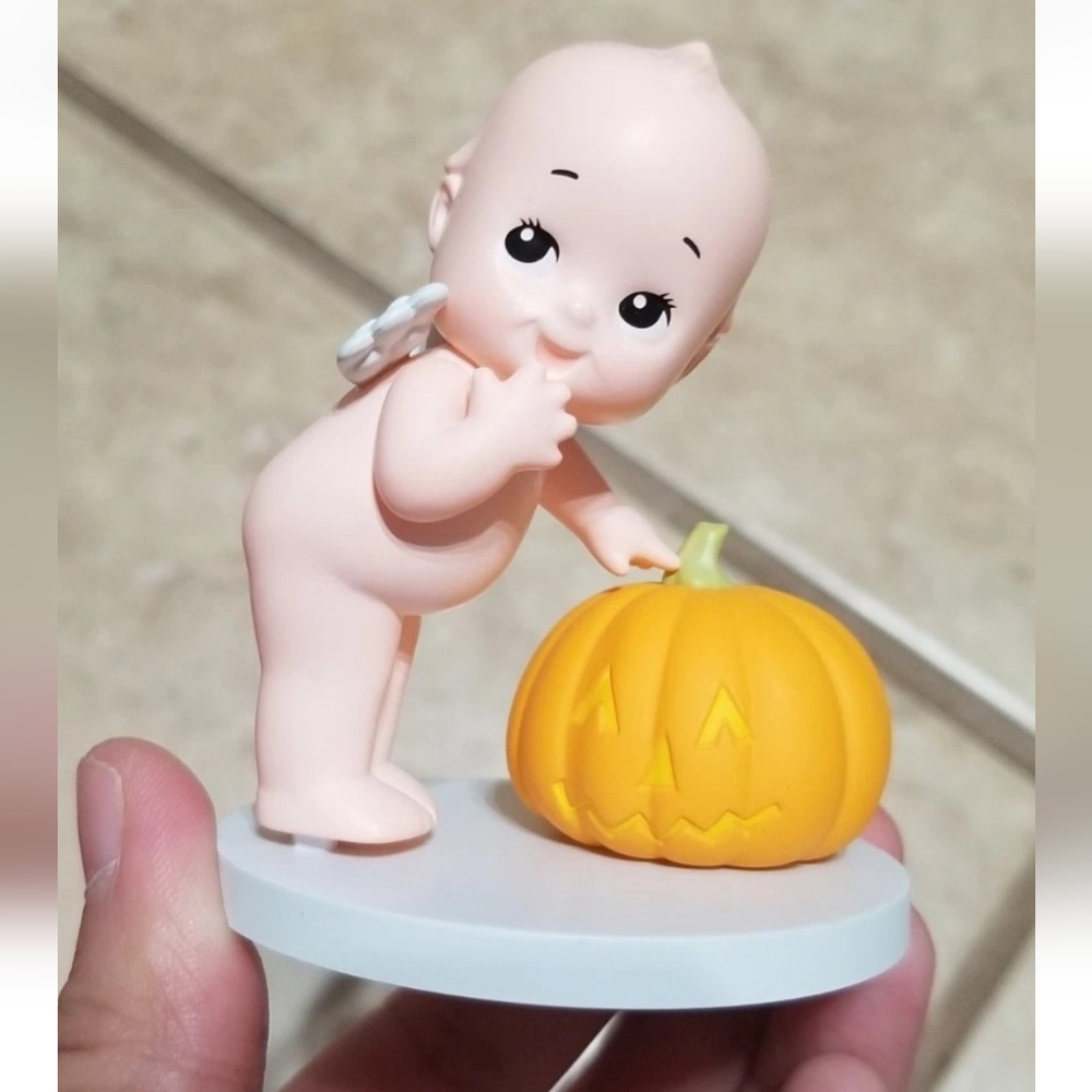 Smoko x Kewpie Halloween: Jack-O-Lantern Figure